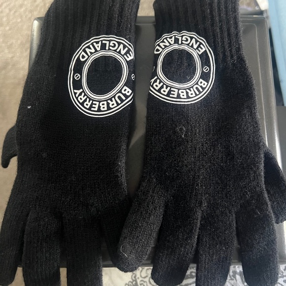 Burberry black gloves - Picture 1 of 5